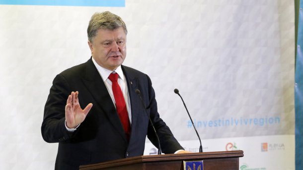 Стало відомо, скільки Порошенко витратив на армію: приголомшливі цифри