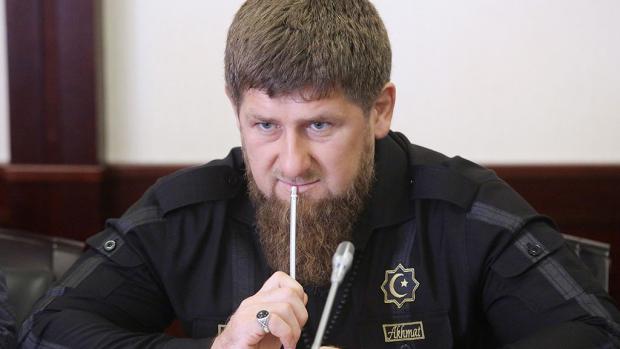 У Чечні зреагували на жорстку карикатуру Charlie Hebdo на Кадирова