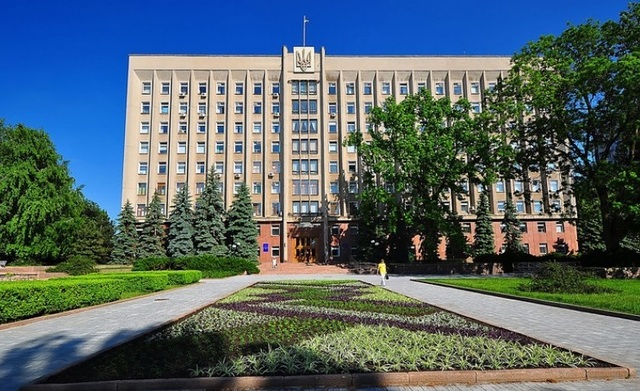 Николаевская ОГА заплатит более 2 млн за продвижение в соцсетях