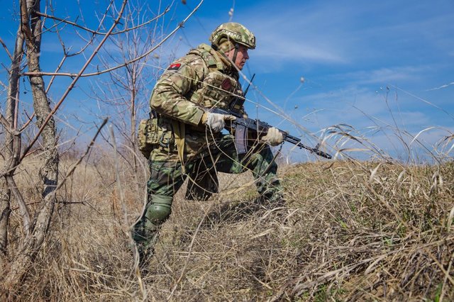 Сутки в АТО: Потерь у ВСУ нет, боевики бьют из запрещенного оружия