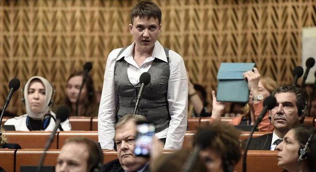 Рада отменила закон Савченко