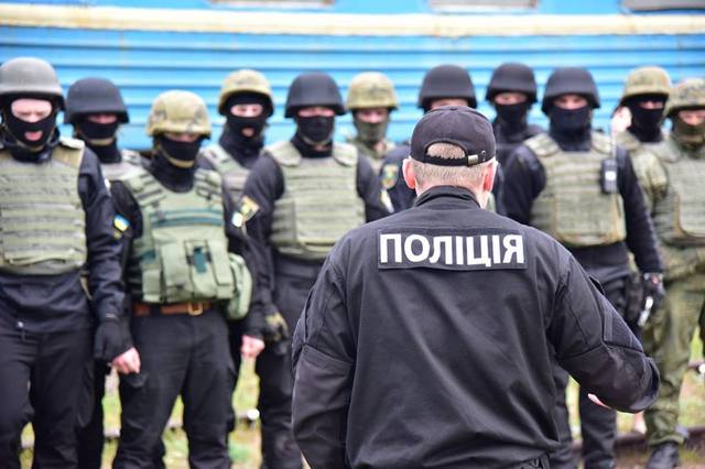 Десятки тысяч украинцев находятся «под колпаком» у силовиков