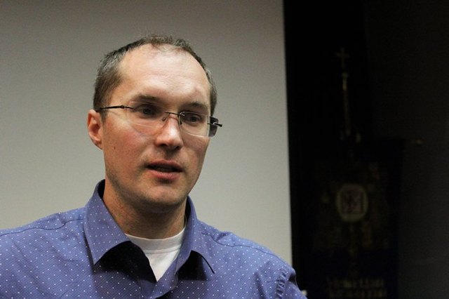 "Безвиз с Россией - это проявление колониального статуса Украины", - Бутусов