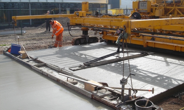 В трех областях Украины появятся бетонные дороги