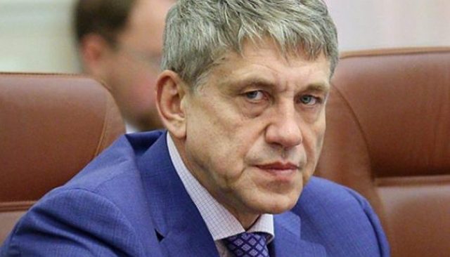 В Сеть попала переписка Насалика и Кропачева