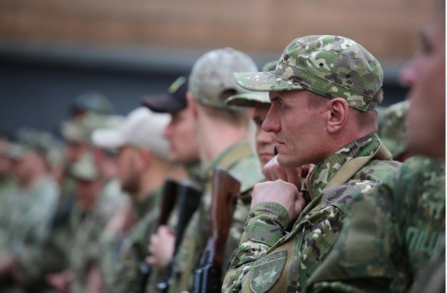 Полторы сотни киевских полицейских отправились в зону АТО