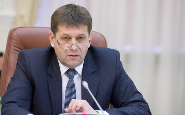 Кистион объяснил, как оказался на фото со скандальным экс-чиновником Януковича