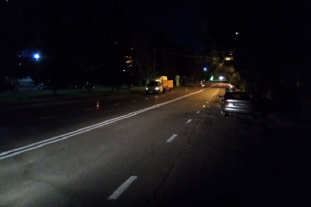 Вночі в Ужгороді наносили свіженьку розмітку по маршруту Порошенка