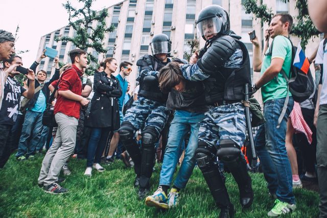 Русский бунт — дешевая и бесполезная клоунада