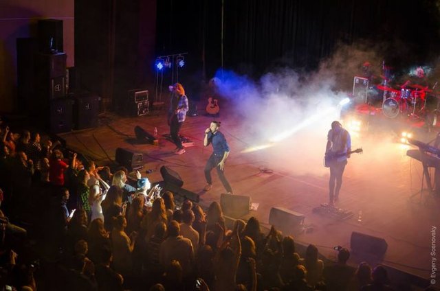 Радикалы составили список артистов, чьи концерты в Одессе будут срывать