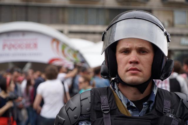 Еще один бывший "беркутовец" "засветился" при разгоне митинга в Москве