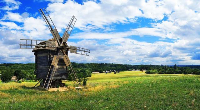 Застройщики вцепились в 100 гектаров возле музея «Пирогово»