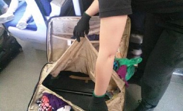 Украинка пыталась провезти ребенка в Польшу в чемодане