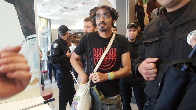 После Марша равенства в Киеве радикалы напали на гражданина Израиля прямо в Макдональдсе