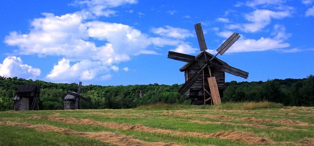 Депутаты пообещали не допустить застройку музея Пирогово. Но она уже началась