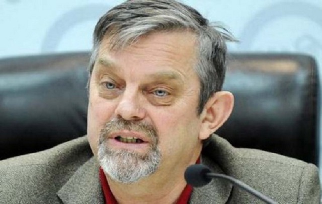 "Навязчивая идея наших политиков найти политико-коммерческий компромисс с Путиным за спиной Украины поощряет агрессора", - Небоженко