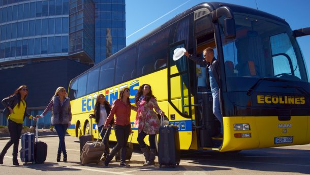 Европейская автобусная компания отказывается перевозить украинцев без виз