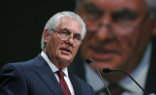 В июле Украину посетит Рекс Тиллерсон, — Порошенко