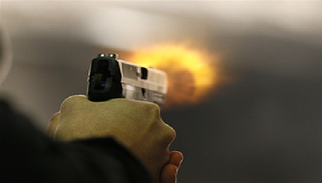 Под Киевом депутат устроил стрельбу, есть пострадавшие