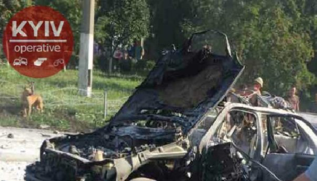 Появилось видео момента взрыва автомобиля в Киеве