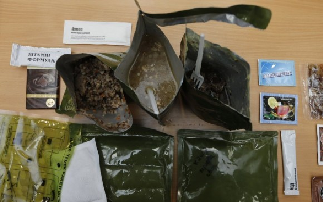 ЗСУ отримали першу партію сухпайків нового зразка