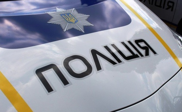 На страже порядка: соцсети взрывает диалог одесского патрульного и водителя