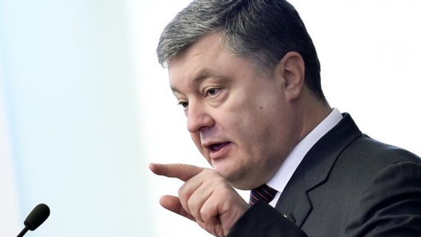 Несгибаемый боевой дух: Порошенко рассказал о роли ВМС в обороне Донбасса