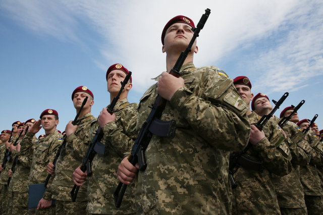 Украина стягивает войска к путинской «республике»