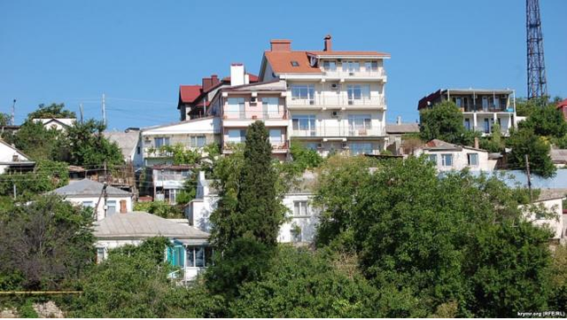 Севастополь массово заселяется российскими переселенцами