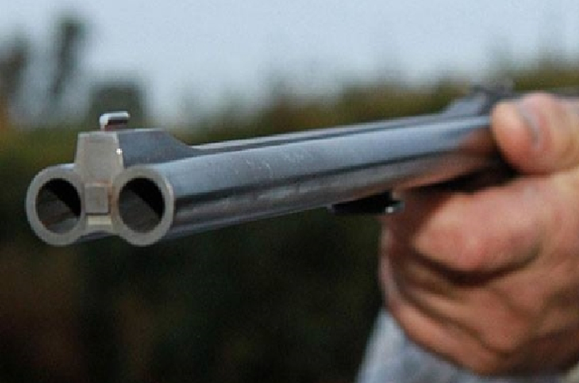 Во время ночной охоты на кабана сын случайно застрелил своего отца