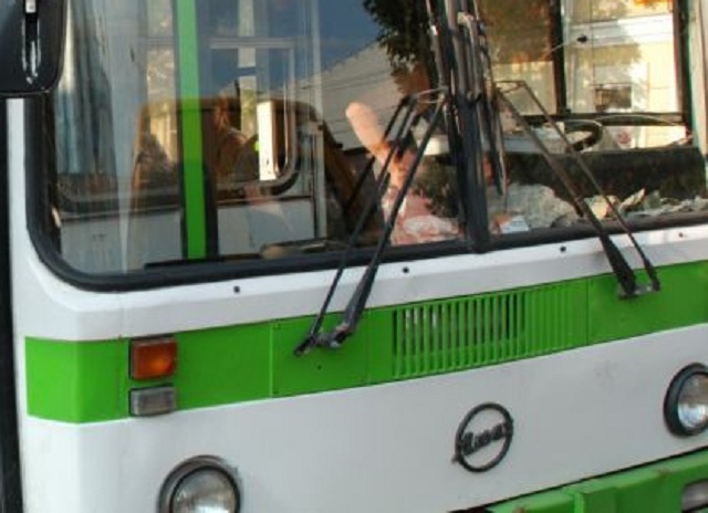 Во Львовской обл. пять человек получили ожоги во время движения автобуса