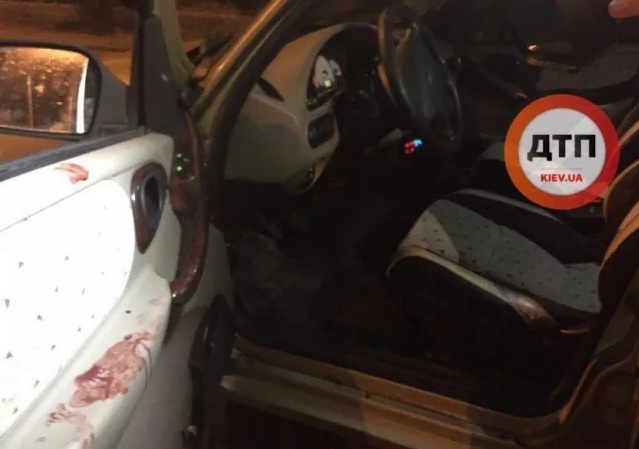 В Киеве на набережной была стрельба. Нападавшего задержали