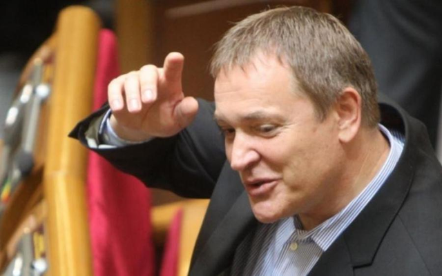 Экс-регионал собрался отжать Севастополь у Кремля