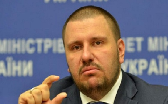 Клименко вывел из Украины около 800 млн долларов