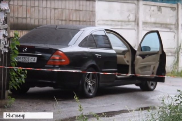 У Житомирі невідомі замінували машину автомайданівця