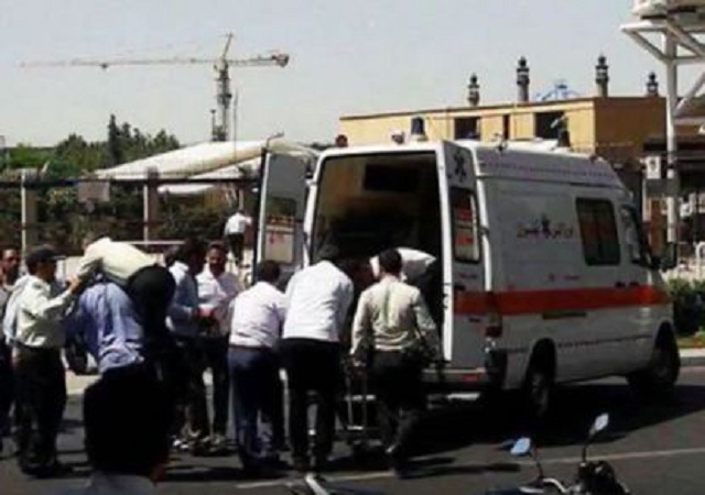 Резня в Тегеране – пострадали 15 человек