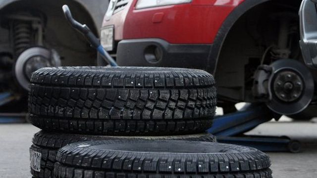 В Украине обвалились цены на автошины