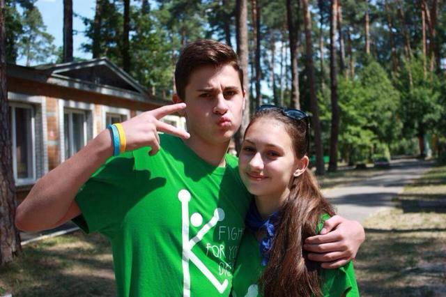 "No comments": сын Кличко отмахнулся от вопроса об украинском языке - опубликовано видео