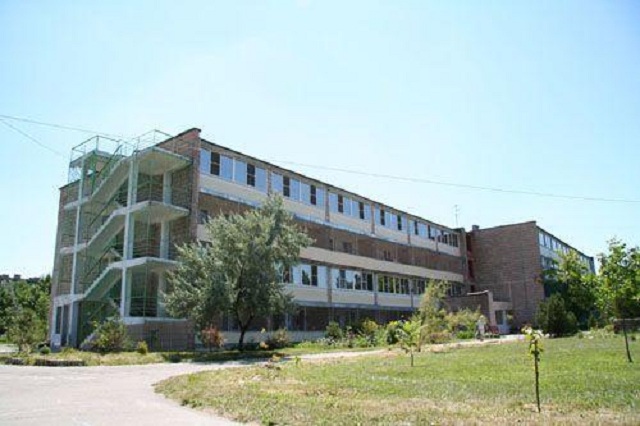 Массовое отравление в санатории Бердянска: 30 детей госпитализированы