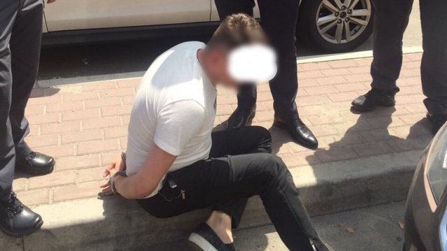 Главный инспектор ГФС Киевской области попался на взятке в 260 тысяч