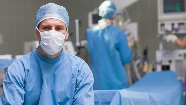 Осколки попали в мозг: врач рассказал о страшных ранах украинского бойца