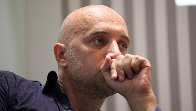 Прилепин рассказал, у кого снимает дом в Донецке