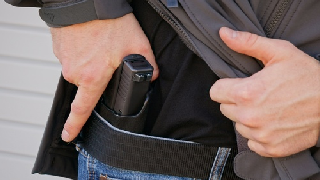 Защити себя сам: перспективы легализации оружия в Украине