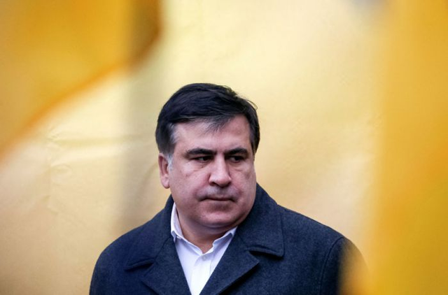 У Порошенко объяснили, почему Саакашвили больше не украинец