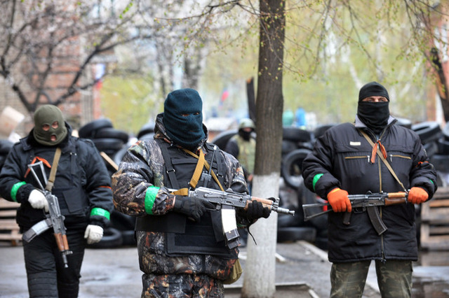 Разведка рассказала о паспортных "войнах" у боевиков ДНР-ЛНР