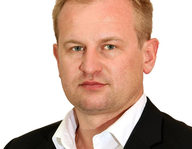 Депутат Оверко заметает следы. Ирпенский застройщик из «Нових обличч» недоплатил бюджету 3 миллиона долларов