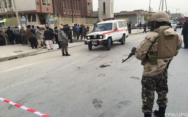 В шиитской мечети Афганистана подорвался смертник, погибли минимум 50 человек