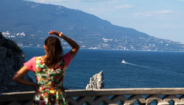 Оккупанты прозрели: туристы махнули рукой на Крым