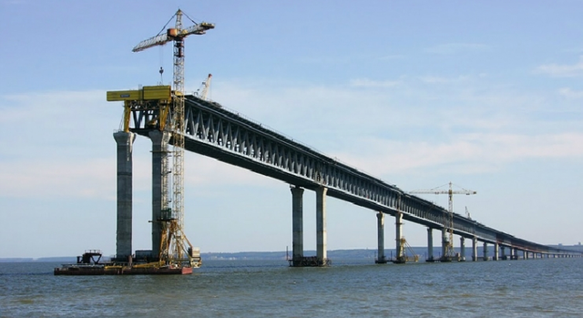 Украинский министр сделал резонансное заявление по Керченскому мосту