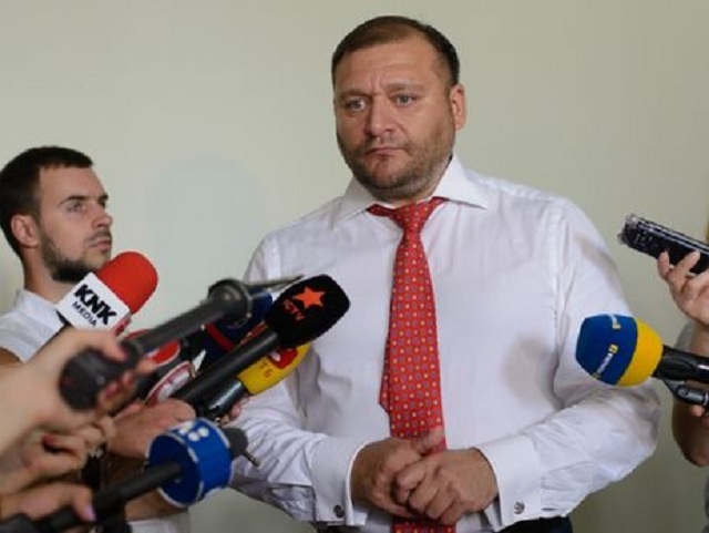 Добкин: Принимает ли мой брат наркотики? Нет, но ему некомфортно в Раде